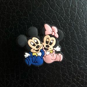 Disney Mickey Mouse Minnie Mouse Croc Crocs Charm Pin Button EUC